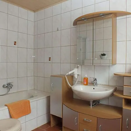Well-kept In Steinach With Barbecue